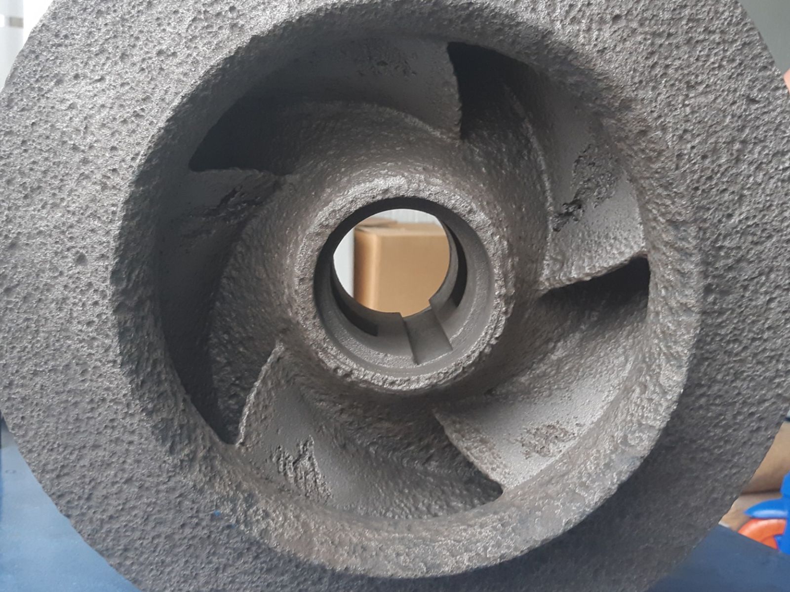 Rehabilitación de bomba de acueducto Carcasa partida_2