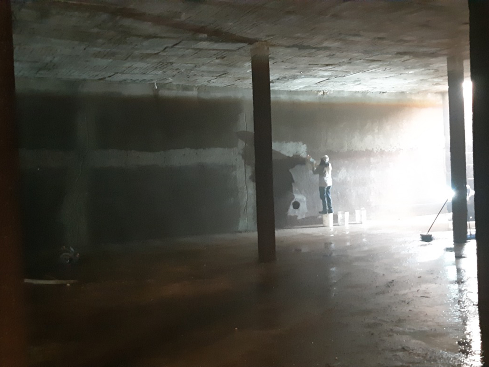 Reparación y sellado de fisuras de Tanque de Almacenamiento de agua