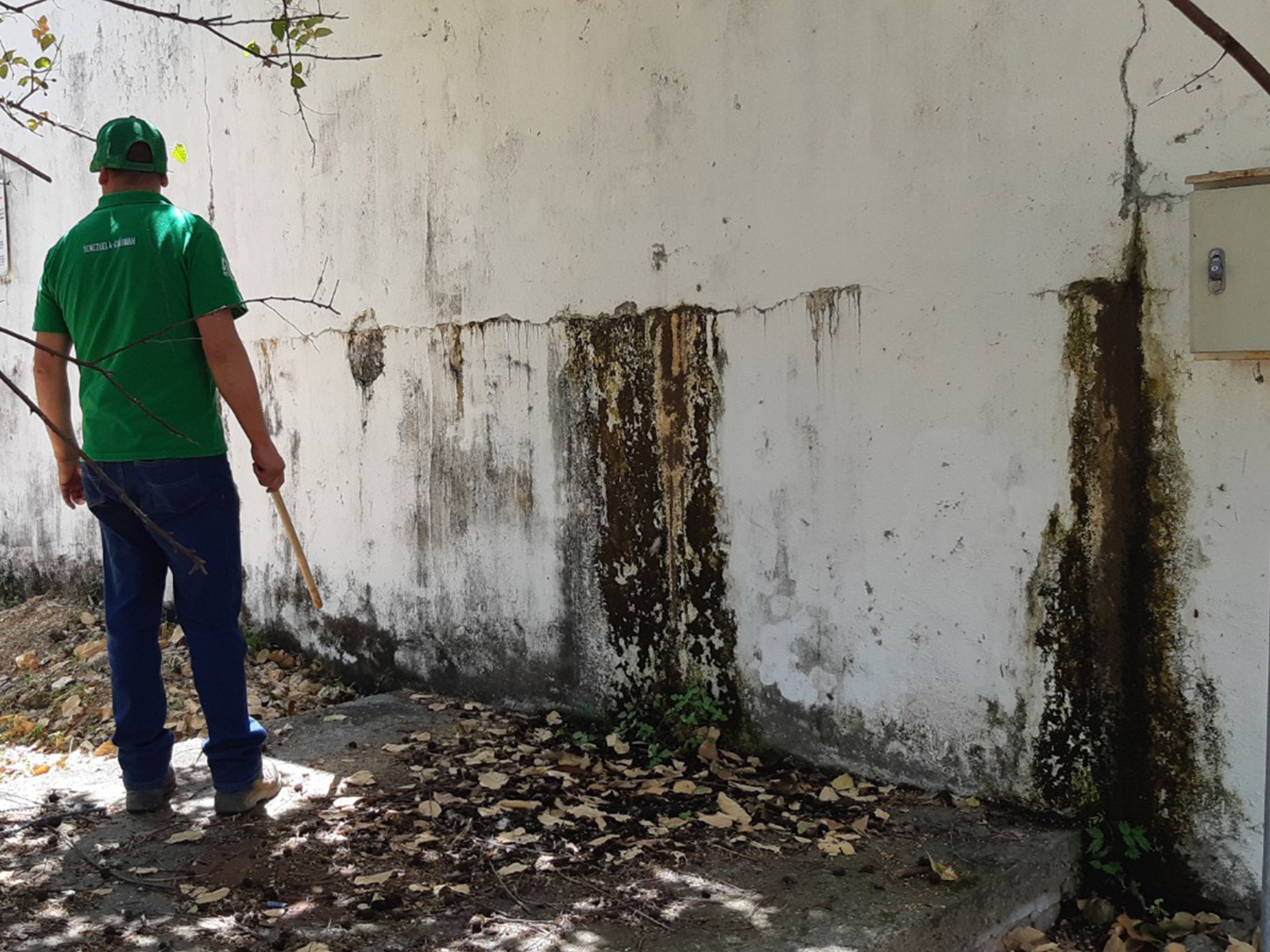 Reparación y sellado de fisuras de Tanque de Almacenamiento de agua